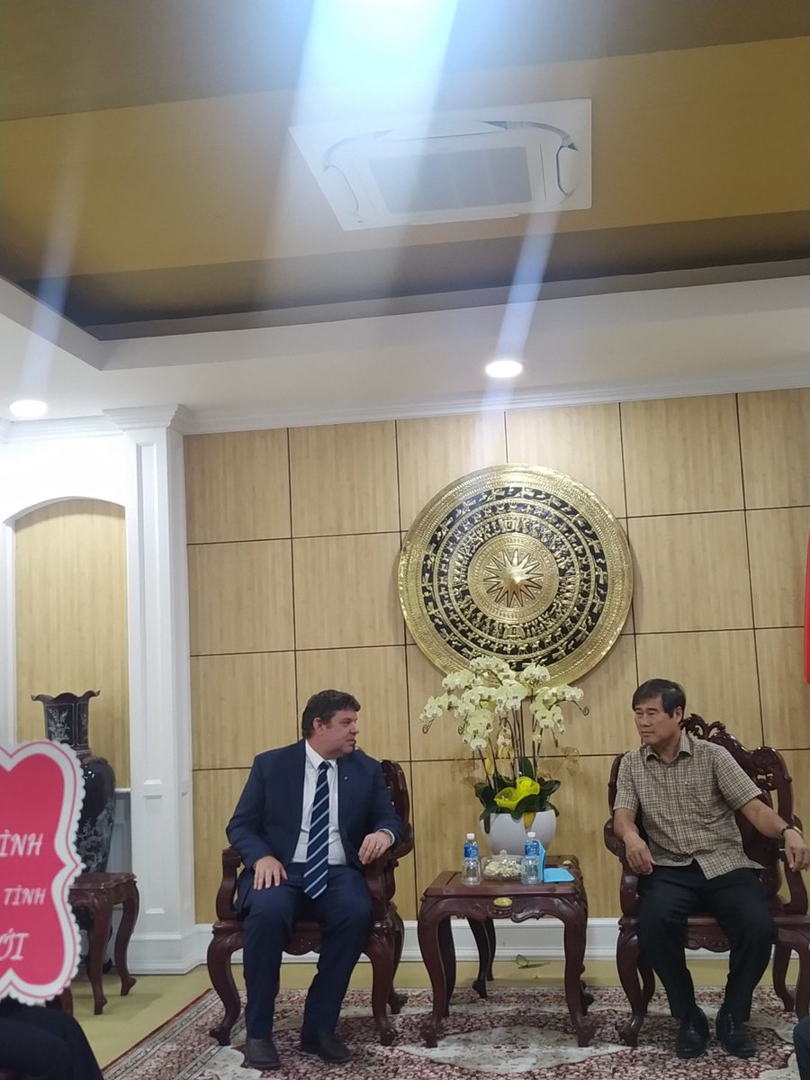 jononewby's tweet image. 🇻🇳 #TayNinh #Provincial #Peoples #Committee. 🇻🇳 Excited to hear the leadership committed to #longterm #strategic #research to maintain #productivity &amp;amp; add value to #cassava production and processing in the Province. @CGIAR @BiovIntCIAT_eng