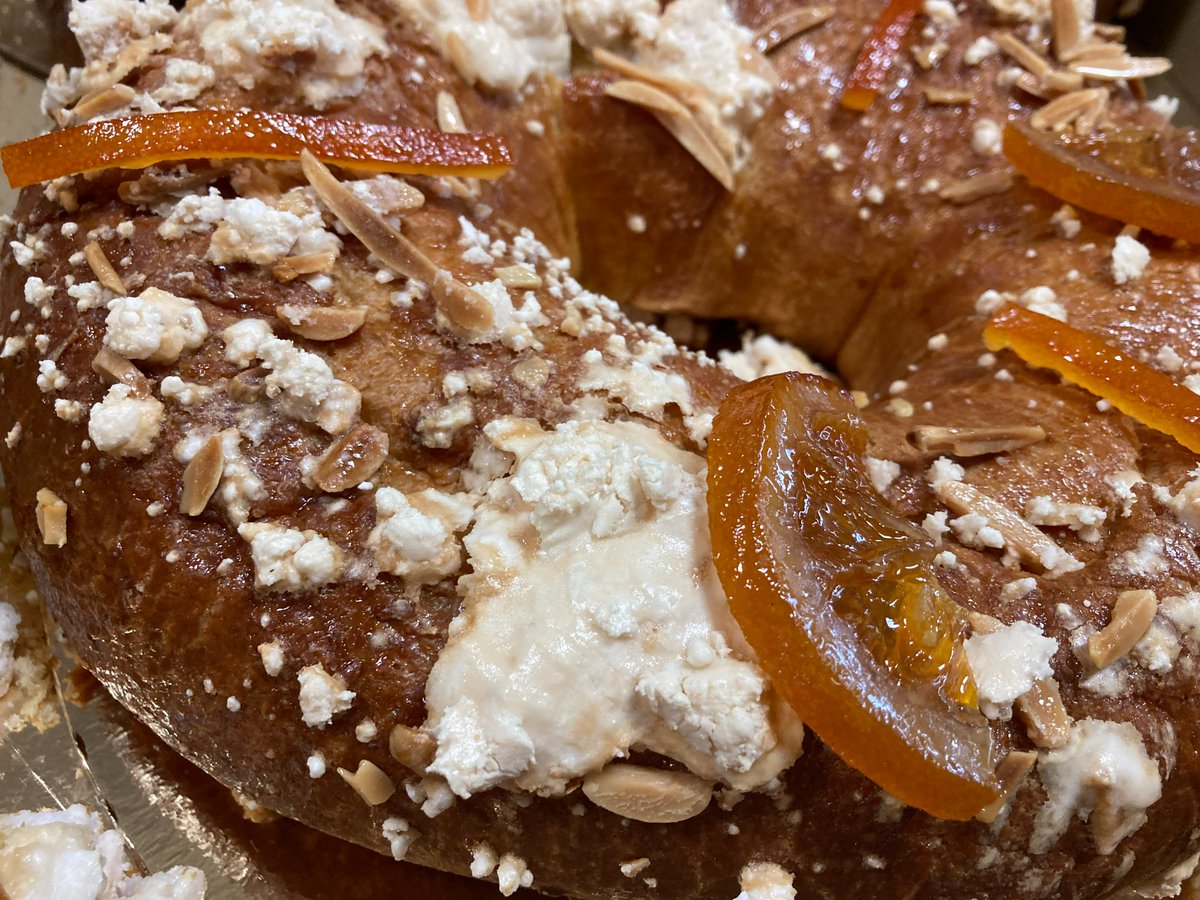 PhotonisGroup's tweet image. Today to celebrate the new year together in good spirits, all colleagues were invited to share the traditional King cake and to spend some good time together. 

Thank you to the management for the initiative. It has been appreciated a lot from all!

#teamspirits #share