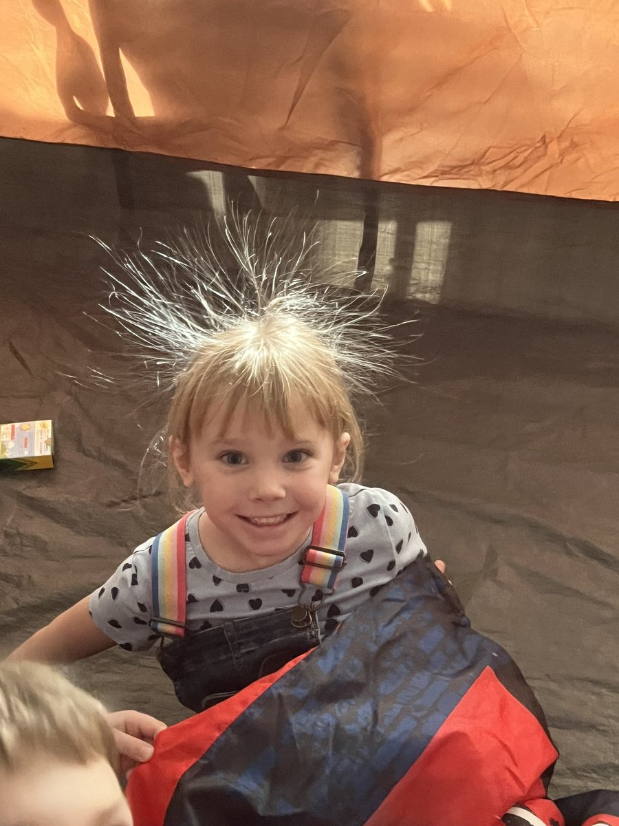 MrsCraigSSRCE's tweet photo. It’s camp day in 1C! We have a lot of happy campers today:) https://t.co/AsjK1yUtVc