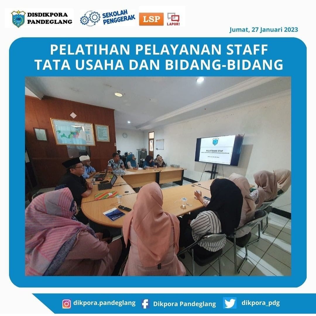 dikpora_pdg's tweet photo. Pandeglang - Dalam rangka meningkatkan kinerja pegawai, Dinas Pendidikan  Kepemudaan dan Olahraga mengadakan Pelatihan Staf dengan sasaran pelayanan  Tata Usaha dan Bidang Teknis serta Admin Media Sosial yang dipimpin langsung oleh Sekretaris Dinas. https://t.co/IoOryx4Jrp