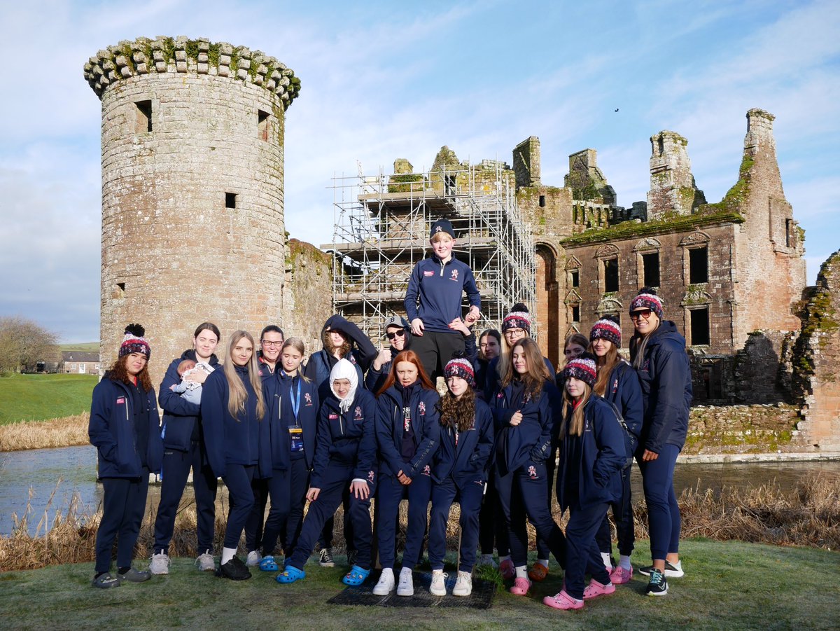 Couldn’t stop without a group photo!🇬🇧