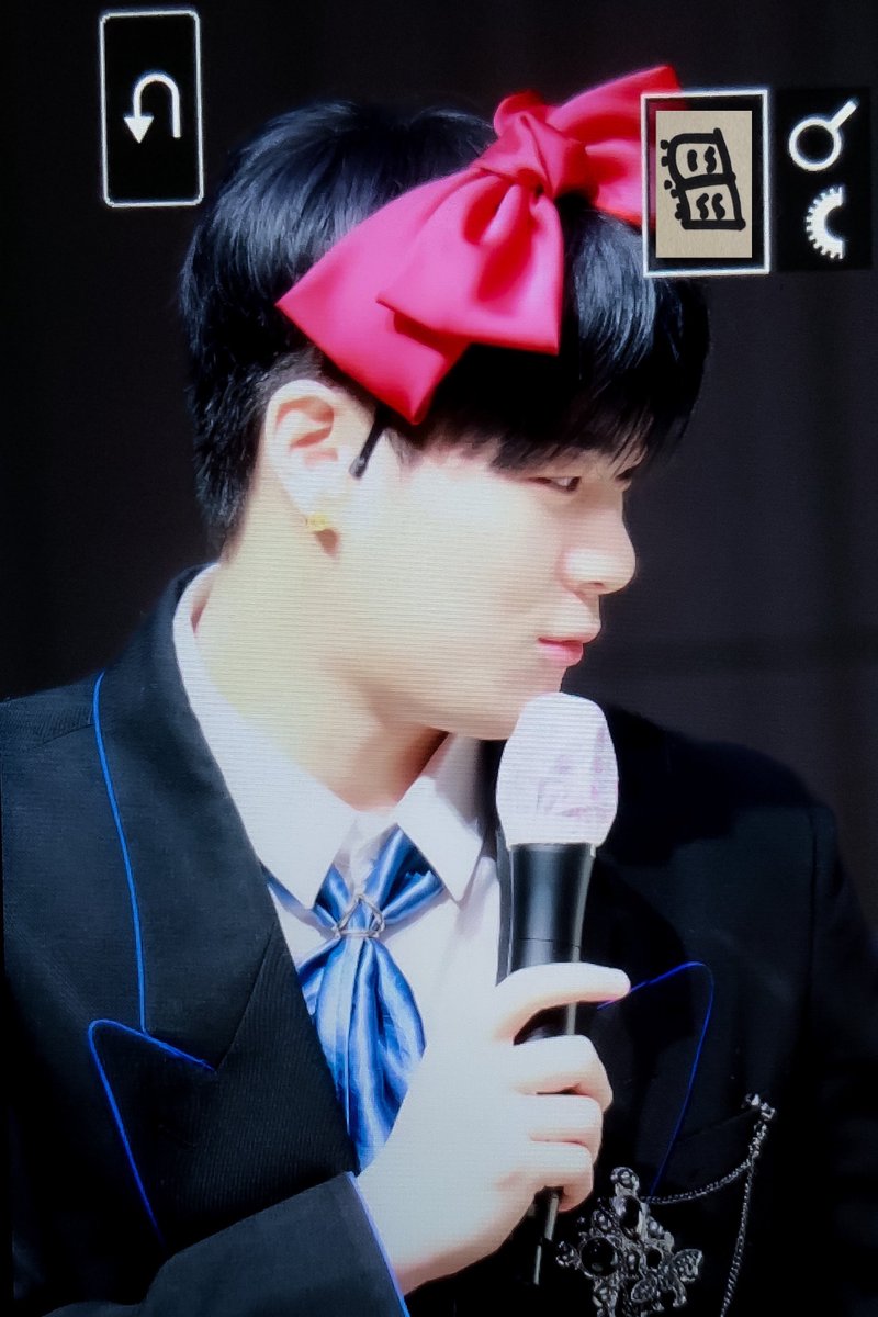 Binstory_0126's tweet photo. 230127 에버라인 

이쁜 공주님🎀💖

#문빈 #아스트로 #ASTRO #MOONBIN https://t.co/Ytri4dJgtZ