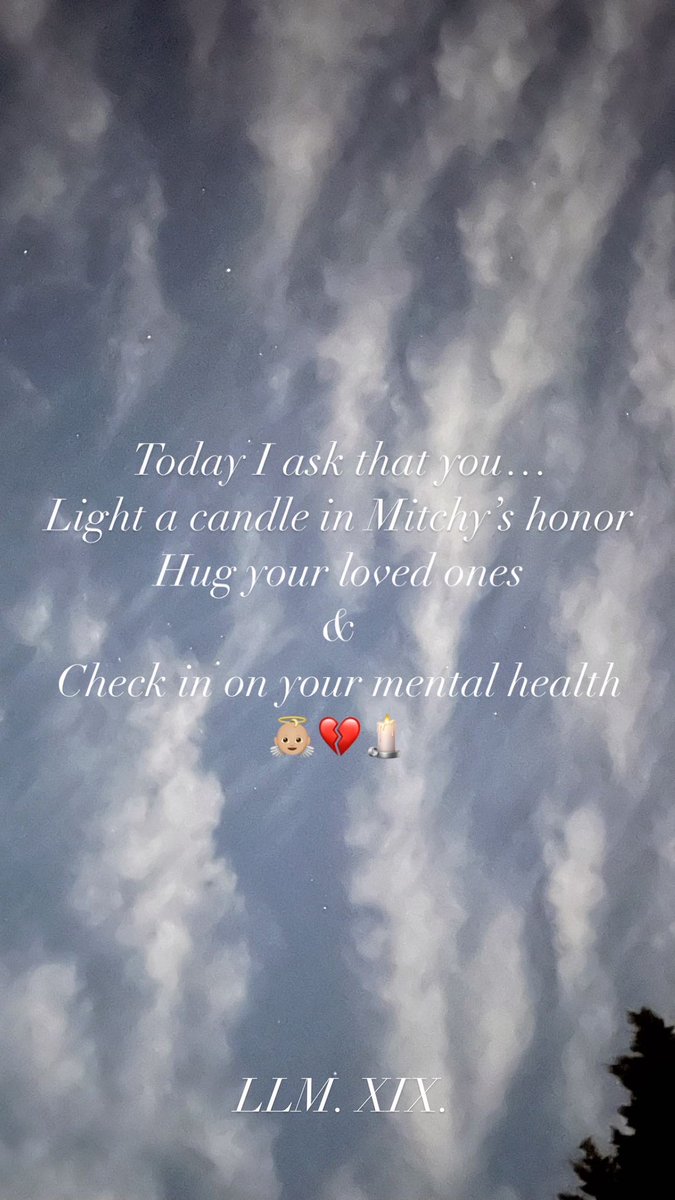 _____maemae's tweet photo. LLM🥀🕊️🕯️11.19.99-1.27.21 https://t.co/c59WO9zgz9