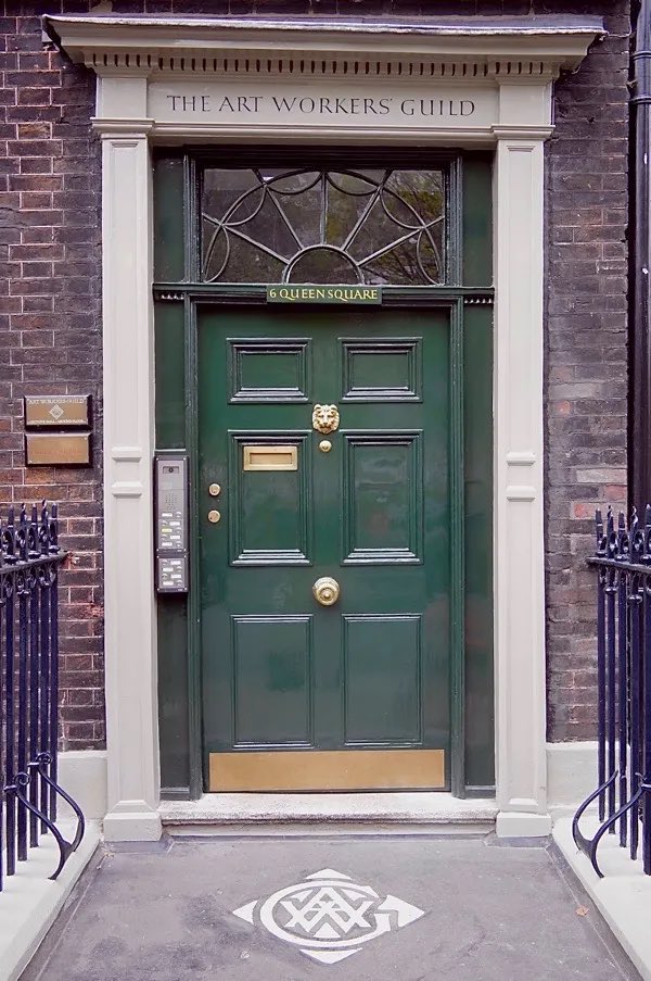 LondonMudlark's tweet photo. Yesterday I received the wonderful news that I have been invited into the @ArtWorkersGuild as a ‘Brother’ - the decision to admit women was not taken until 1964 and all members are still referred to as Brothers.
https://t.co/OxuHLcbSUo
#Mudlarking #Mudlark #ArtWorkersGuild https://t.co/7kfY3cTAYA