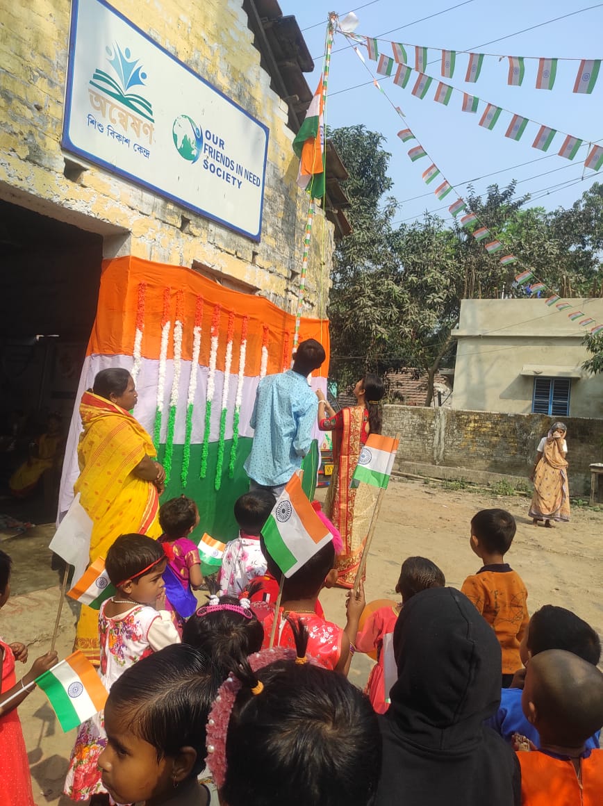 ofinsociety's tweet photo. Warm Greetings from OFINS on the 74th Republic Day!
Republic Day is celebrated at #Anweshan_Sishu_Bikash_Kendra.This republic Day take an oath to be an impact maker for the society. https://t.co/xf422qRMT7