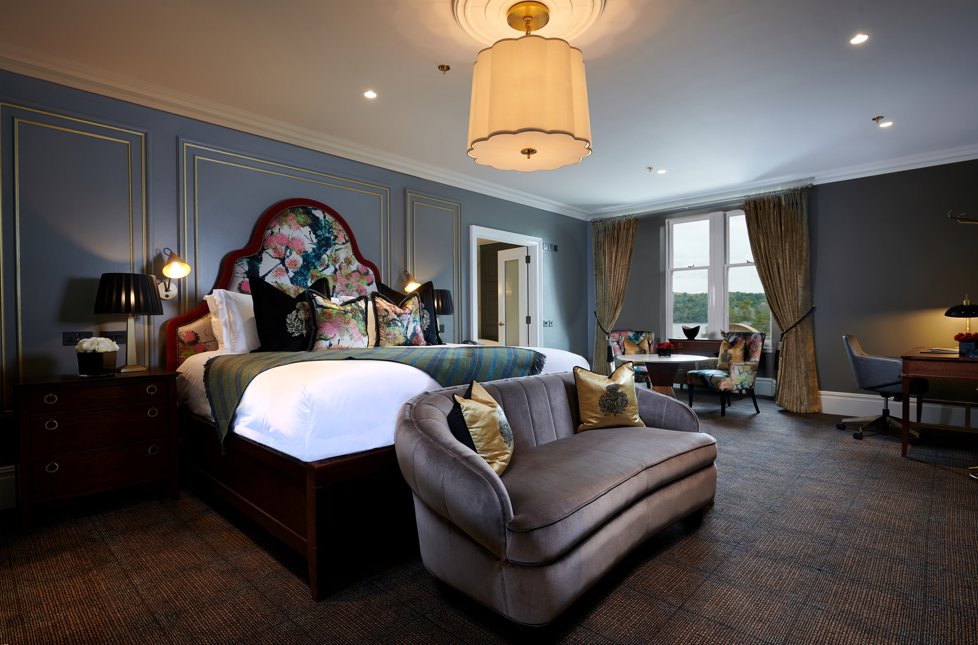 Cameron House tweet media