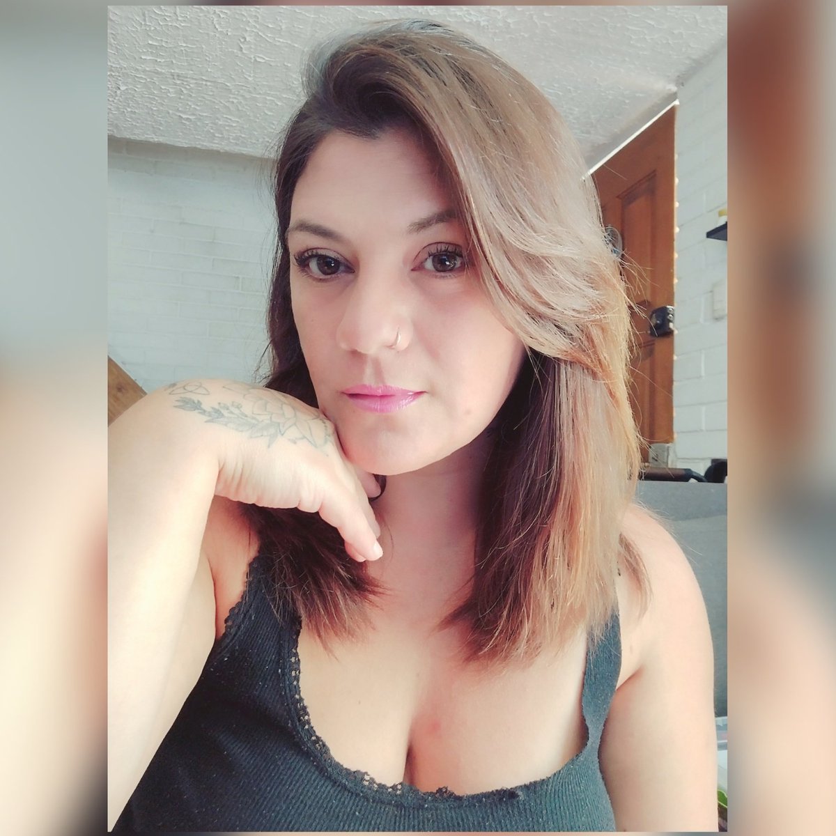 CbruJja's tweet photo. #NuevaFotoDePerfil #FelizViernes #LaFlorida #nuncaEsTarde #paraVolver #a #Empezar  
Ella esta loca pero es mágica.
No hay mentira en su fuego.
Y si ves que arder 🔥 echa a correr https://t.co/Vec7V87YaZ