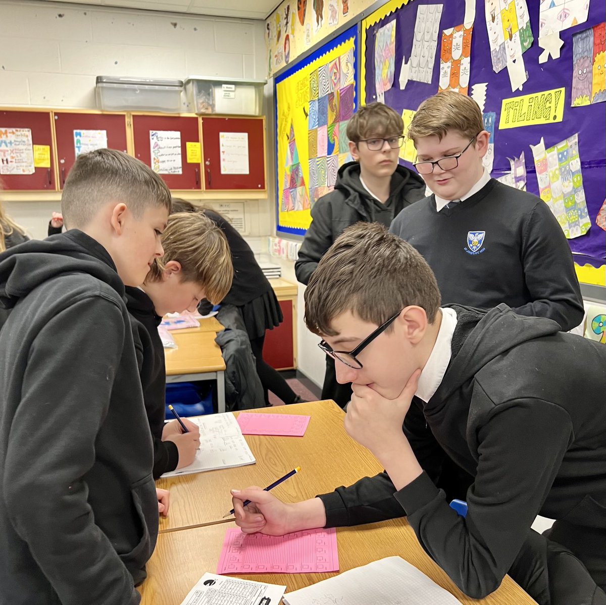 stjohnsmaths's tweet image. Lots of fun with S1 this afternoon testing their knowledge of calculating percentages via a Treasure Hunt from #Mathsbox 😊. Well done to all for your hard work 👏🏻👏🏻👏🏻 and in particular to Ava and Libby who’s percentages were Practically Perfect! 🥳 ⁦@StJohnsOfficial⁩