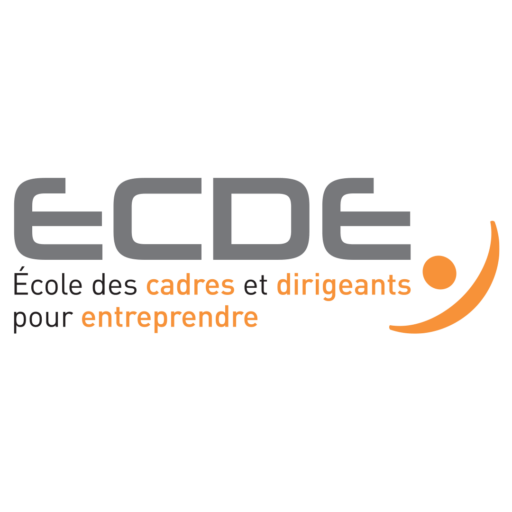 BesanconClee's tweet photo. Rencontre avec M. Sibille, directeur associé de l'ECDE. Une école investie dans l'accompagnement des jeunes dans les formations Bac + 4 et Bac +5 et qui a à cœur de faire découvrir les métiers auxquels elle prépare aux collégiens et lycéens. https://t.co/C9YHwSrL10