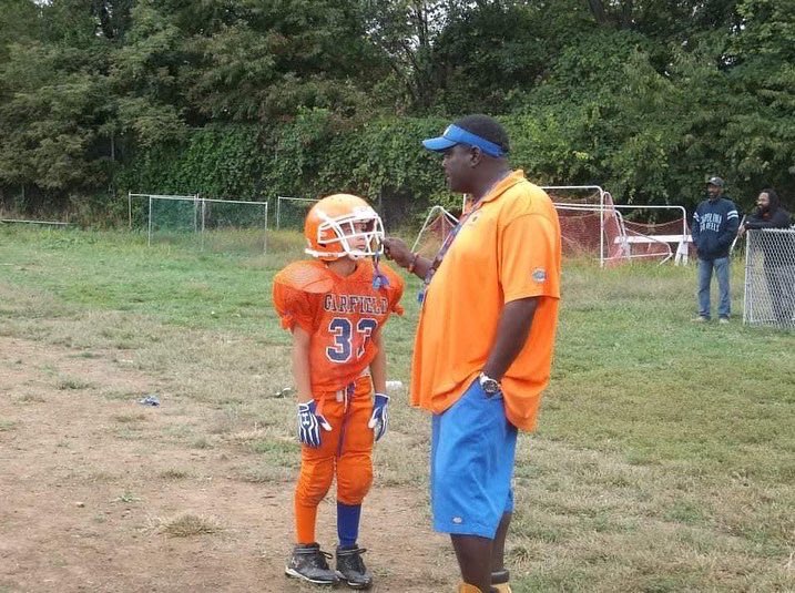 GatorsGarfield's tweet photo. When dreams become reality!! Congratulations @KeyMorsillo4 Good Luck with your collegiate career #G4L https://t.co/7i4cIQNMZK