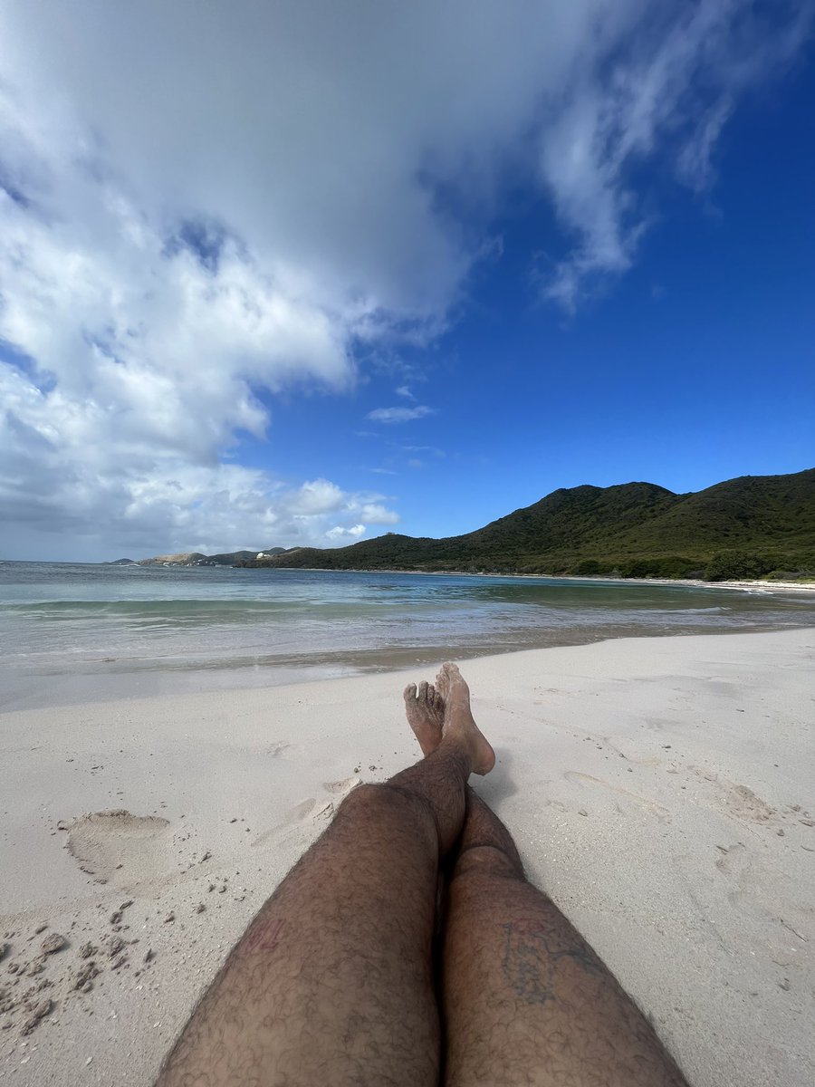 ggeorggy's tweet photo. Butt ass naked on one of my favorite beaches https://t.co/A5EuqTPGbc
