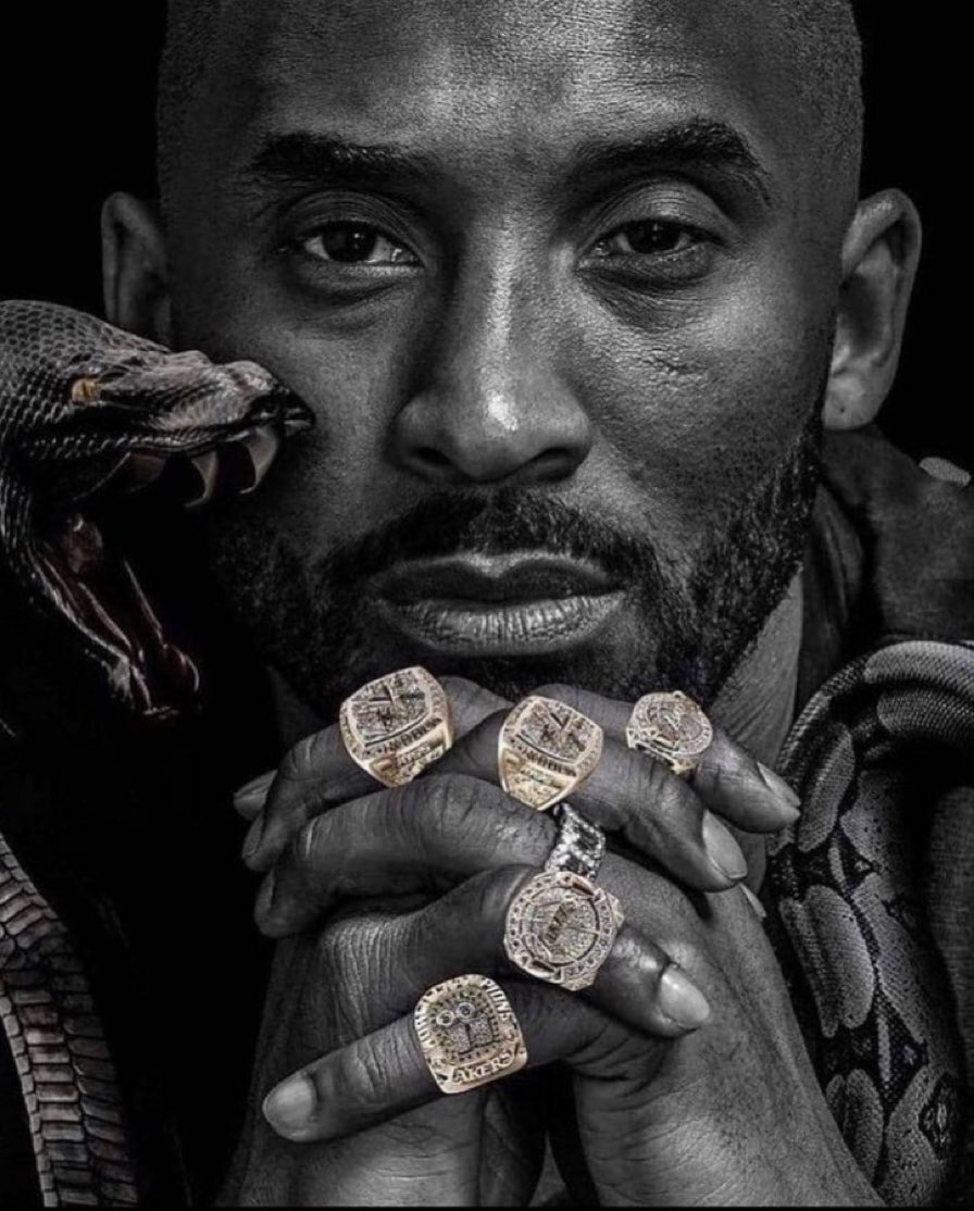 kobehighlight's tweet photo. 5 of ‘em 💍 https://t.co/HUMp2bMAxI
