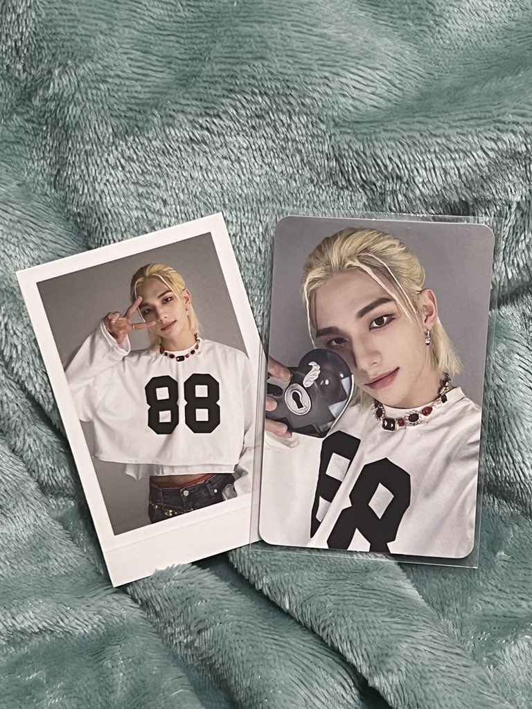 hyunemart's tweet photo. ⌒ Hyunjin set ! .⊹
     
𓄴 ₱500 set (₱480 if PAYO)
𓄴 prio PAYO / 5 days reservation
𓄴 ggx / sdd ONLY !

dm me to claim 

wts lfb skz stray kids hyunjin maxident paper case selca ver pc ph https://t.co/6afMD8kHxV