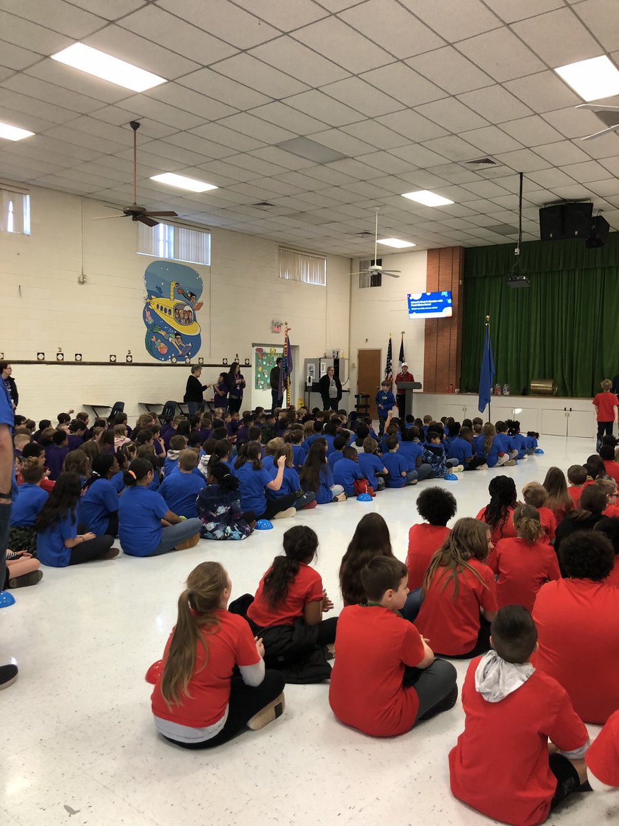 Celebration! Always love this day when we can recognize all the outstanding accomplishments from our students! Way to represent Fain! #integrityhouse