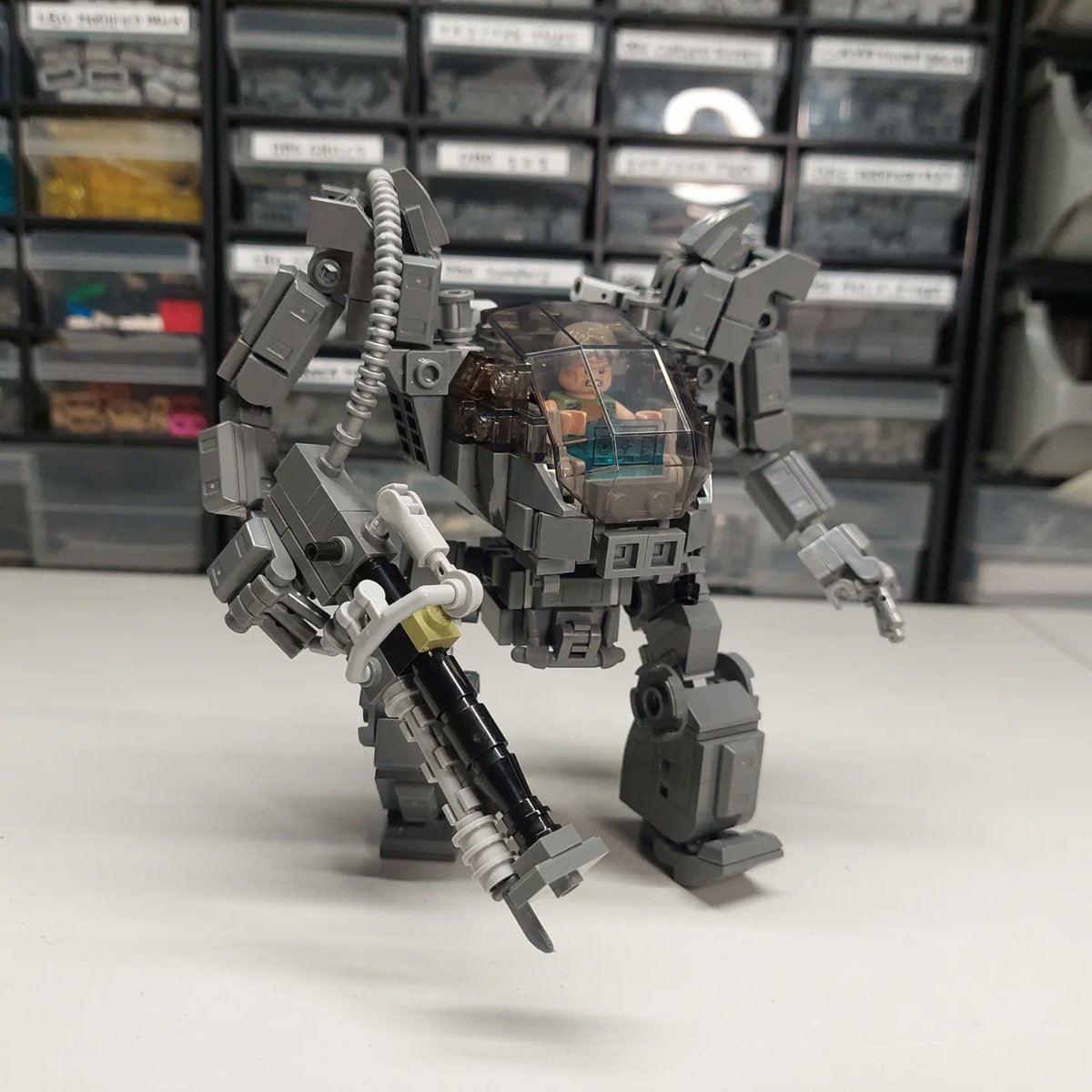 Axidroid's tweet photo. @IAmStephenLang I made you and your AMP Suit in LEGO! https://t.co/KcAkcdA51x