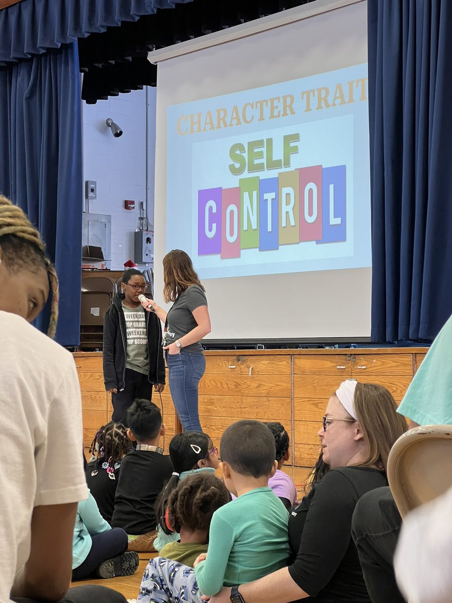 SCSchools's tweet image. Shout out @KeaneElementary students who were recognized for good behavior and great attendance at this morning’s PBIS assembly. Next month the class with the most students with perfect attendance will get their own dance party! #SchenectadyRising