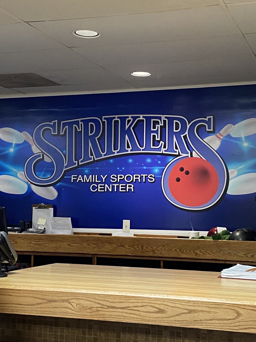 Spending time at Strikers enjoying the 35th Special Olympics bowling event! @DutchmanCreekMS what a wonderful job Paul did leading the Special Olympics motto at Opening Ceremony! #rocksolid @RockHillSchools