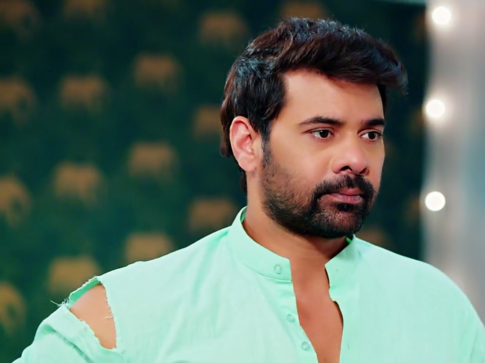 Andrasabe's tweet photo. #ep249 #ShabirAhluwalia #RadhaMohan #MohanTrivedi https://t.co/c8zlgMZsds