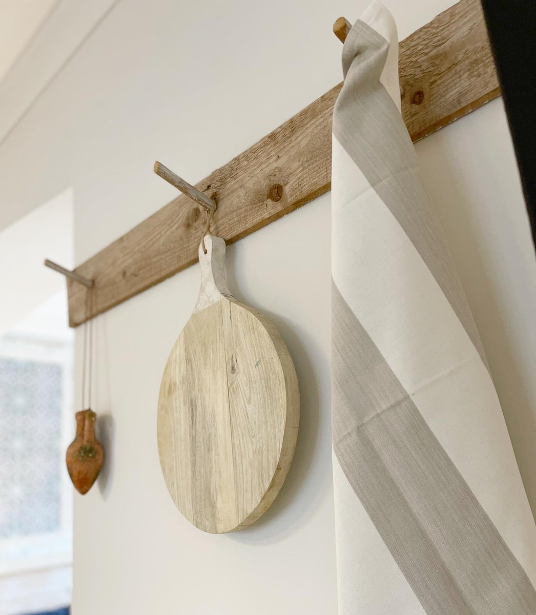 stripesco's tweet photo. Nothing more elegant than a neutral stripe 😍
https://t.co/d4Qc3rm6s9 #teatowels #chef #neutralstripes #scandi #scandidecor #naturaldecor #simpledecor #stripedkitchen #kitchen #kitchenware #kitchendecor #kitchendesign https://t.co/pIKXFiIVRS
