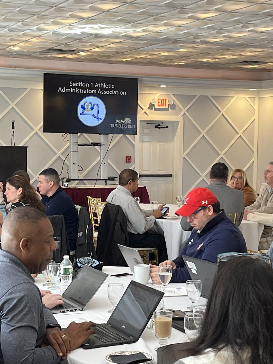 NYSAAA6's tweet photo. Today Chapter 1 holds their yearly #NYSAAA awards including student-athlete essay winners. We’ll talk a little about @NIAAA9100 certification and our #AAMPD program. https://t.co/nO745J45DP
