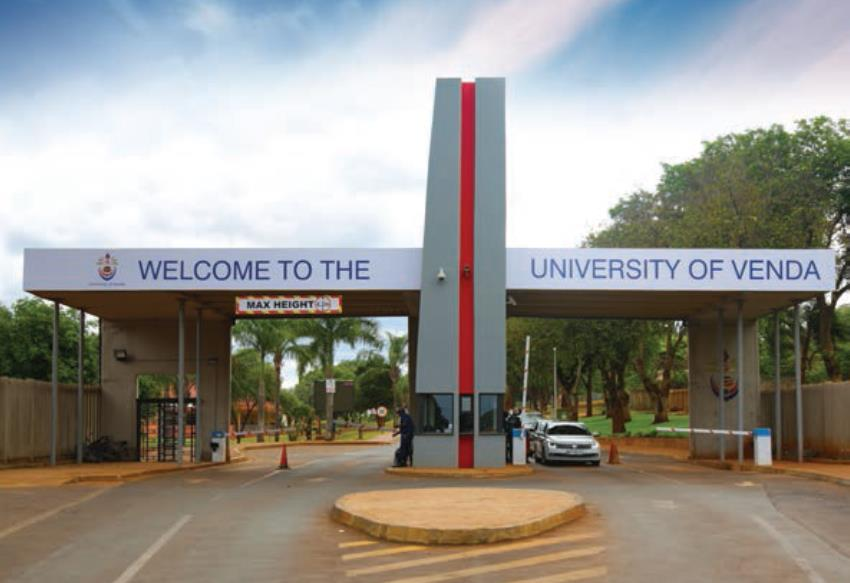 CapricornFMNews's tweet photo. The University of Venda says it is now open for #LateApplications for all its programmes until the 10th of February 2023. NM https://t.co/qHQQD0wybW