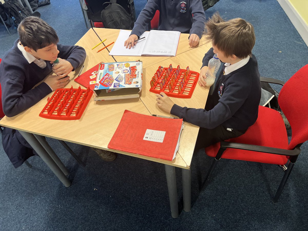 MissJProsser's tweet photo. Year 7 have played ‘Guess Who’ yn Gymraeg today after completing their ‘Disgrifio’ unit. All learners got to practise their questioning skills, adjectives and body parts. Da iawn, Blwyddyn 7 😃 @cymraeg_hhs https://t.co/JvP4YcQkq5