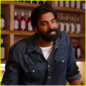 ayyyokayla's tweet photo. It blows my mind that Joe from Ginny and Georgia is Sav from degrassi. https://t.co/4O75oNEluz