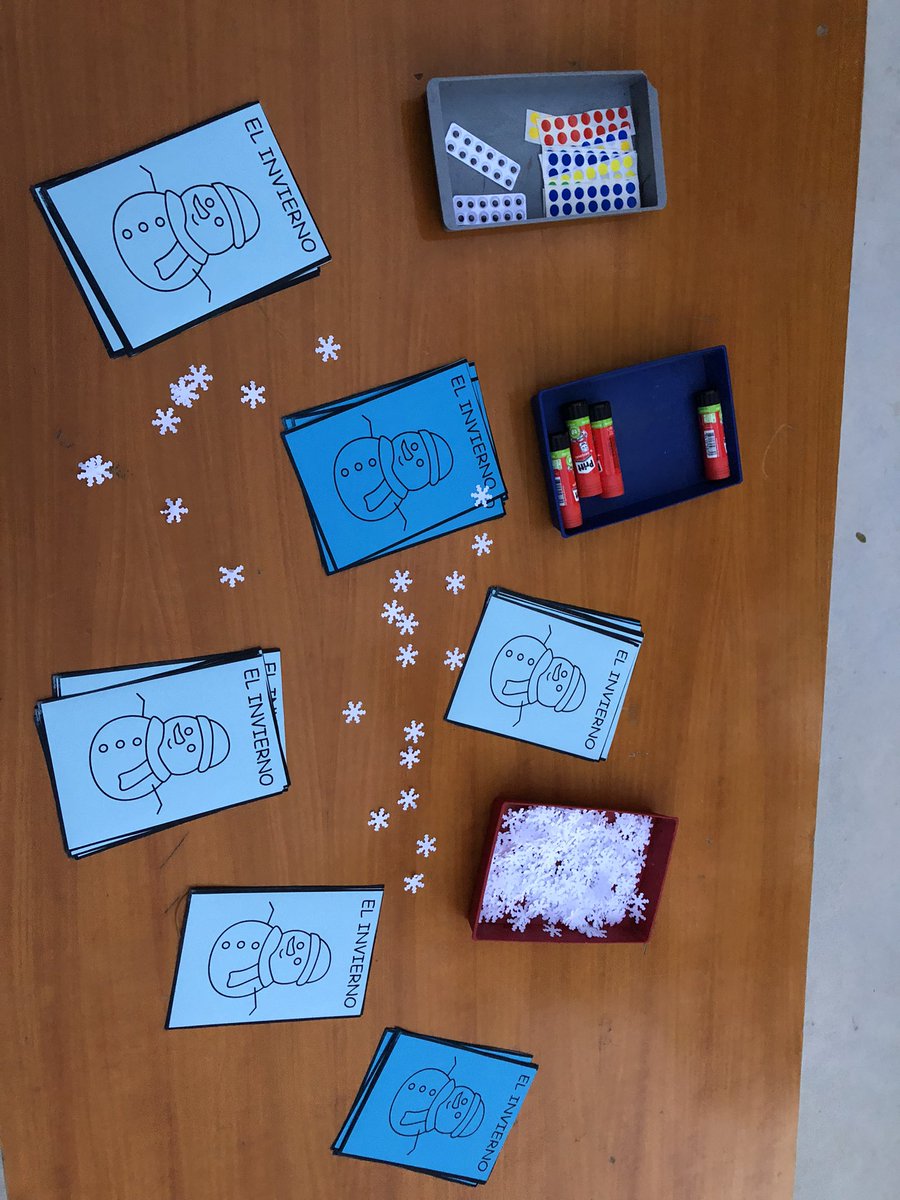 CeipRVInclan's tweet photo. Hoy se ha celebrado en el cole, por las clases de infantil, LA FIESTA DEL INVIERNO ❄️⛄️donde se han pasado por diferentes talleres. Una experiencia muy divertida y que ha sido posible Gracias a la colaboración de algunos familiares. https://t.co/erxMV4TsKX
