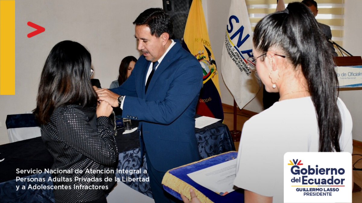 SNAI_Ec's tweet photo. El SNAI entregó un reconocimiento a la Sección de Asuntos Antinarcóticos y Aplicación de la Ley de la @USembassyEC, el Programa EURESP, @ELPAcCTO de la @UEenEcuador y a @EduSuperiorEc por su apoyo invaluable en pro del sistema penitenciario. https://t.co/iZTNN8G0ma