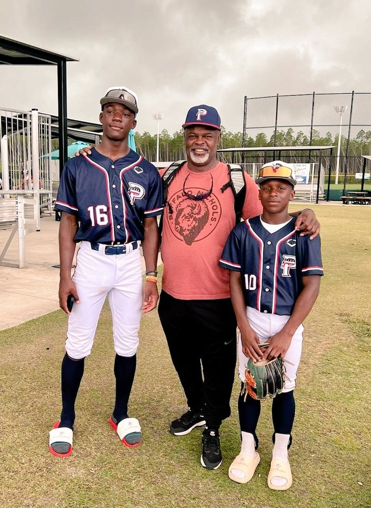 LashBronson16's tweet image. Congrats to my teammate @JordinGriffin 
#LSUCommit 💜💛
#Classof2027