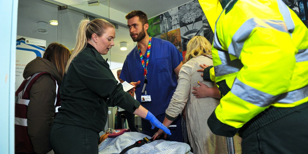 uniofglos's tweet photo. T/W: Fake Blood and Simulated Injuries 🚨 Students from the School of Health and Social Care participated in a major incident simulation called #OpBlizzard23 🚑🚨

A big thank you to our University staff, NHS, and Police for their support in making this simulation a success ❤️👏 https://t.co/PeGemoffaX