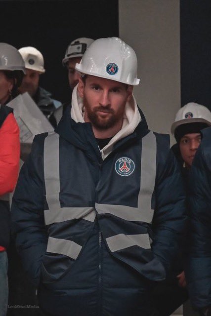 OutMessi_'s tweet photo. Messi hace rato que está rompiendo la cuarta pared. https://t.co/47AgO81E8M