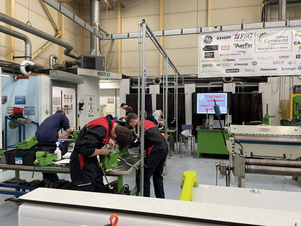 MWattsBIS's tweet photo. Great day hosting @ISEinWales Aero &amp; Manufacturing Team Challenge competitions at our Nantgarw campus. Also great use of the Have a Go equipment 🙌🏻 thank you to everyone involved @ColegyCymoedd #skills #aero #mtc https://t.co/FoOwEvHybl
