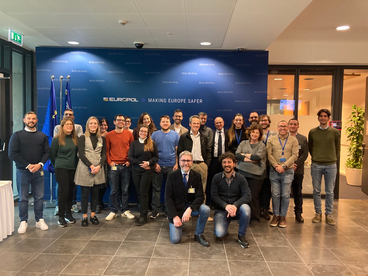 <a href="/_AIDAProject_/">AIDA project</a> is hosting its second public workshop in <a href="/Europol/">Europol</a>'s HQ in The Hague! Project partners have been demoing the #AIDA platform and #AI tools developed under the project to practitioners, end-users, and experts. Thanks to all participants for this interesting exchange!