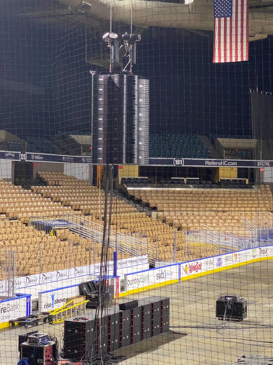 skmacdaddy's tweet photo. And that's a wrap! We had a great week of training and learning about new products with our EAW colleagues from around the country. Thanks for having us @easternacoustic!
#EAW #EasternAcousticWorks #ADAPTive #SKMac #manufacturersrep https://t.co/We1F87rZPZ