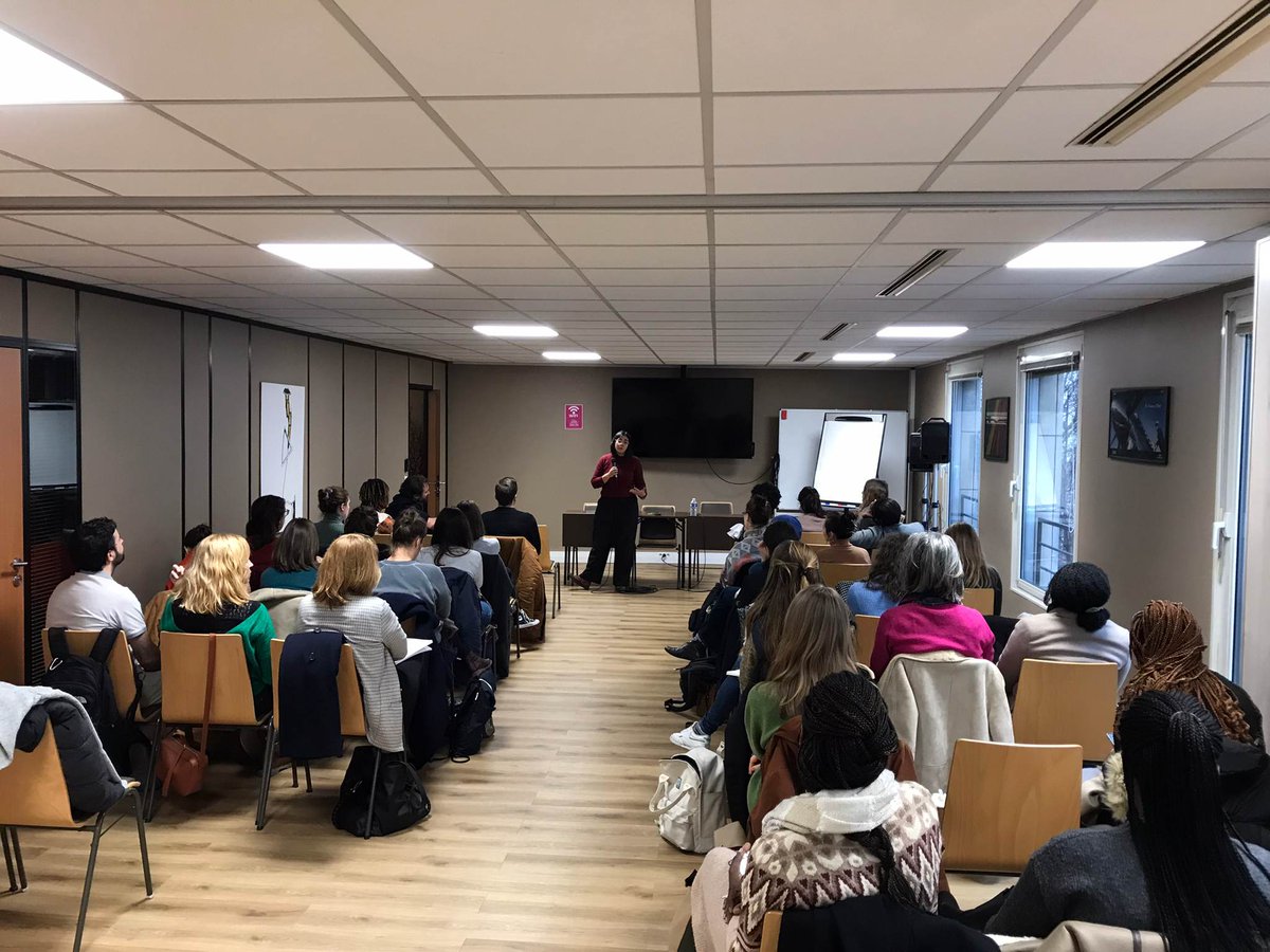 CAREfrance's tweet photo. 🆘"Viser l'égalité de genre, même dans les urgences" : notre experte Isadora Quay de @CAREGlobal et les activistes burkinabé et camerounaise de la délégation #Féministesenaction ont pris la parole ce matin pour que les femmes &amp; les filles soient au cœur de l'action humanitaire ♀️ https://t.co/JOaQ2oSHij