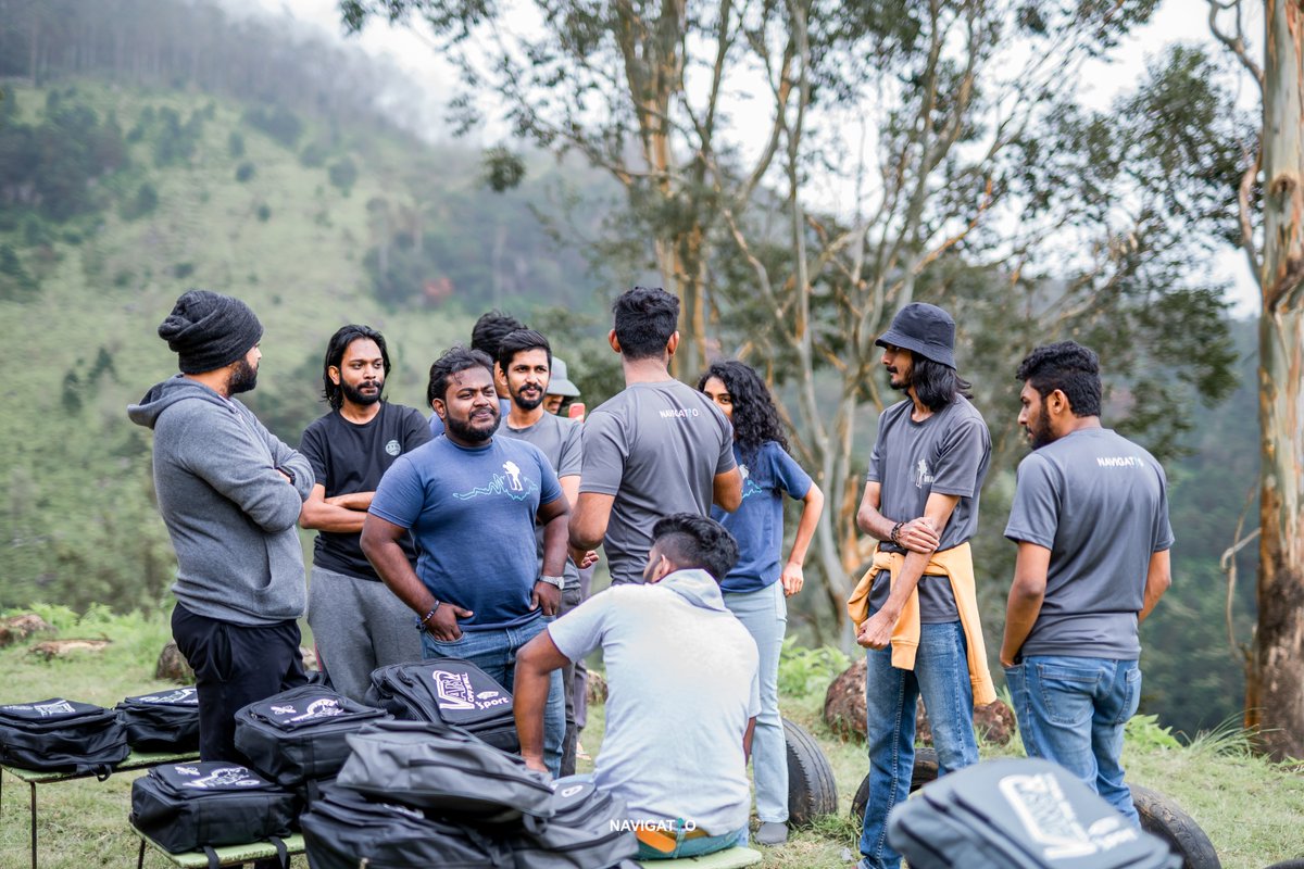 hashhotrebz's tweet photo. බදුල්ල දිස්ත්‍රික්කයේ සුන්දරම සුන්දර ඔහියේ ප්‍රදේශයේ අති දුෂ්කරව දිවිගෙවන; බටහිර හපුතලේ දෙමල විදුහලේ ළමයි වෙනුවෙන්... 💛 
https://t.co/0oP1yxQe6X
මේ වැඩේට හදවතින්ම සපෝට් කරපු හැමෝටම බොහොම ස්තූතියි මචංලා! 🤍🫡 ආදරෙයි! 🥹💜
#projectහීනවලටපනක්  #navigatiosrilanka #navigatiosl https://t.co/FW1xy1nZjq