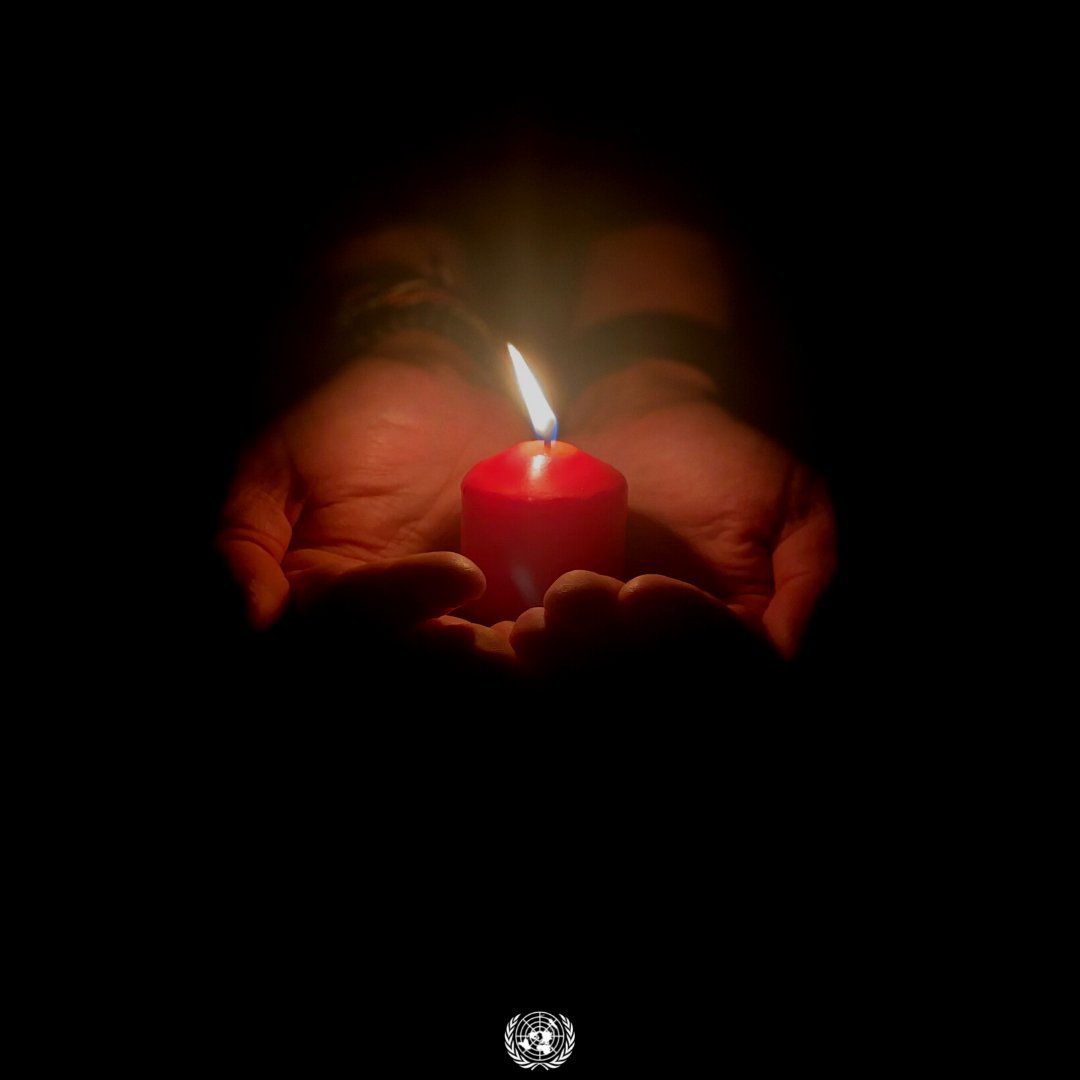 UN's tweet photo. "We must never forget – nor allow others to ever forget, distort or deny the Holocaust."

-- @antonioguterres on Friday's #HolocaustRemembrance Day. https://t.co/eKzH3k4RhN https://t.co/QgcfubfpmJ