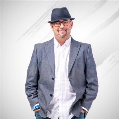 edenizc's tweet photo. #NuevaFotoDePerfil https://t.co/WLxhbp1lyS