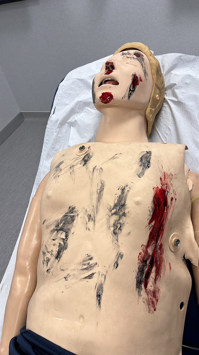 ivaferorg's tweet image. En curso de ECRM SEMES Menudo equipazo tenemos de alumnado !!!!! #ecrm @SEMES_