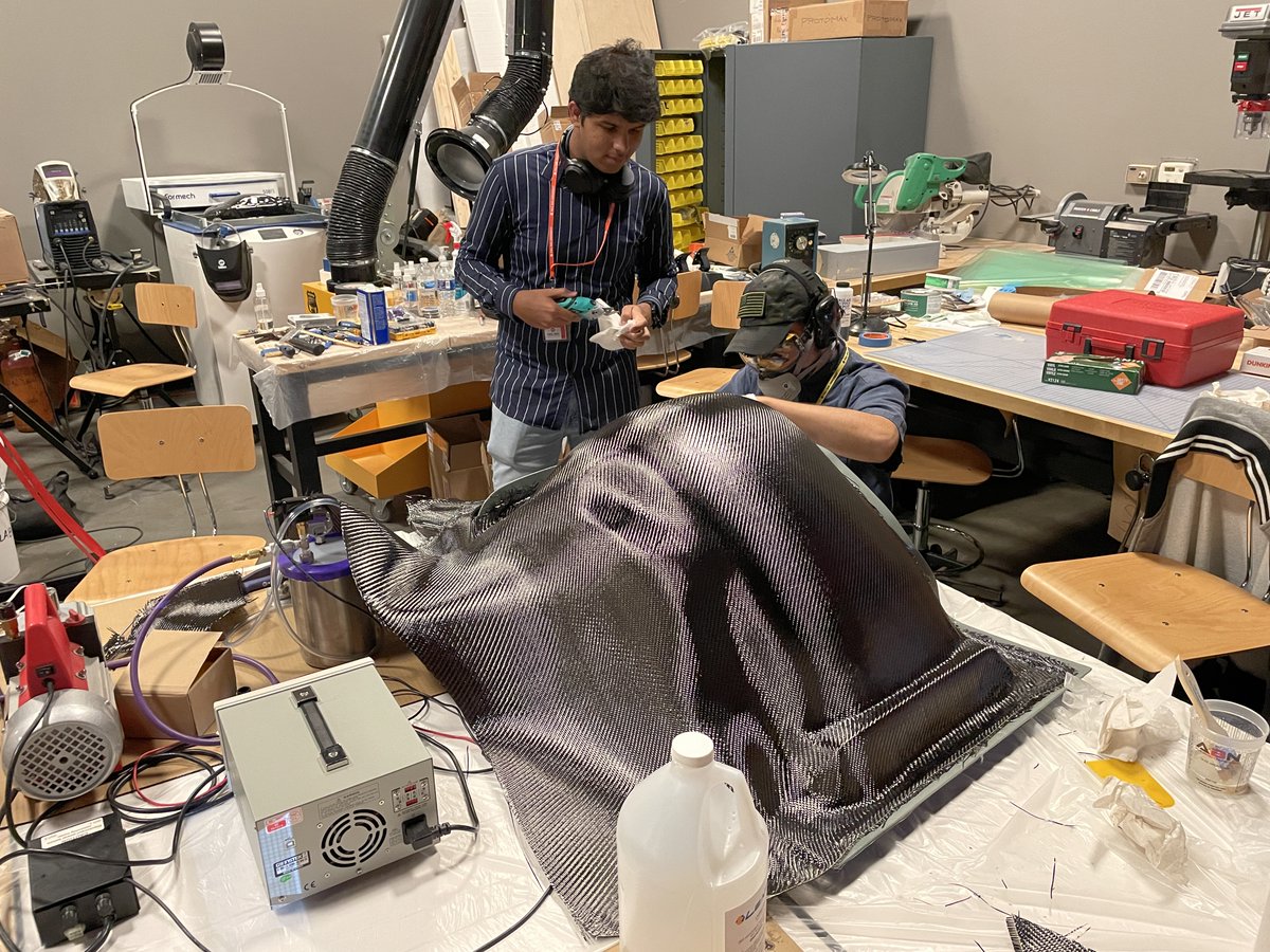 patstarace's tweet image. 3D Printed RedBull RB16 F1 Update: Laying up the seat in Carbon Fiber and vacuum bagging. This was an intense step and it's not over yet, but it'll be exciting when we pop it from the mold. #mystudentsrock #F1 #formula1 #redbull #redbullracing #simulator #fullsailuniversity