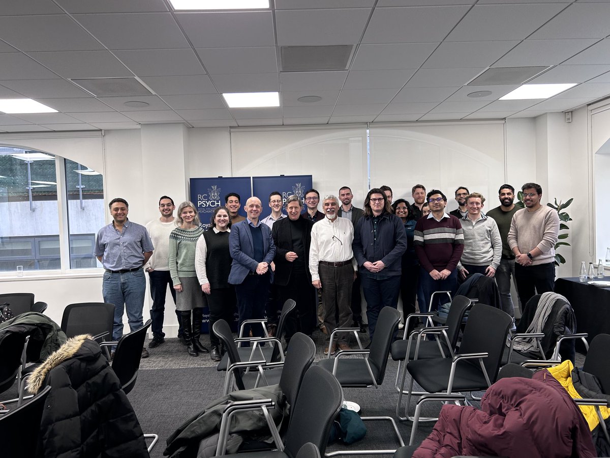 Our 1st Trainee Engagement Event at Evolutionary Psychiatry Special Interest Group ⁦<a href="/rcpsych/">Royal College of Psychiatrists</a>⁩ today great gathering and participation also great collaboration between UK and Ireland ⁦<a href="/henrypoconnell/">Henry O'Connell</a>⁩ ⁦<a href="/muzafferkaser/">Muzaffer Kaser</a>⁩ ⁦<a href="/RealAdamHunt/">Adam Hunt</a>⁩ ⁦<a href="/AgnesAyton/">Agnes Ayton 💙</a>⁩