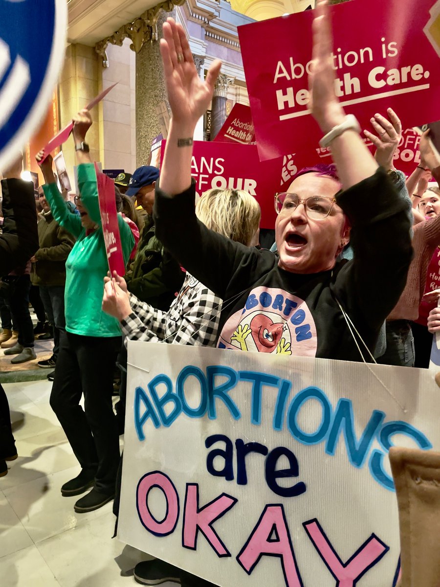 Hey, hey, ho, ho, abortion bans have got to go. @UnRestrictMN @PPact @SenateDFL @MinnesotaDFL #reproductiverightsarehumanrights