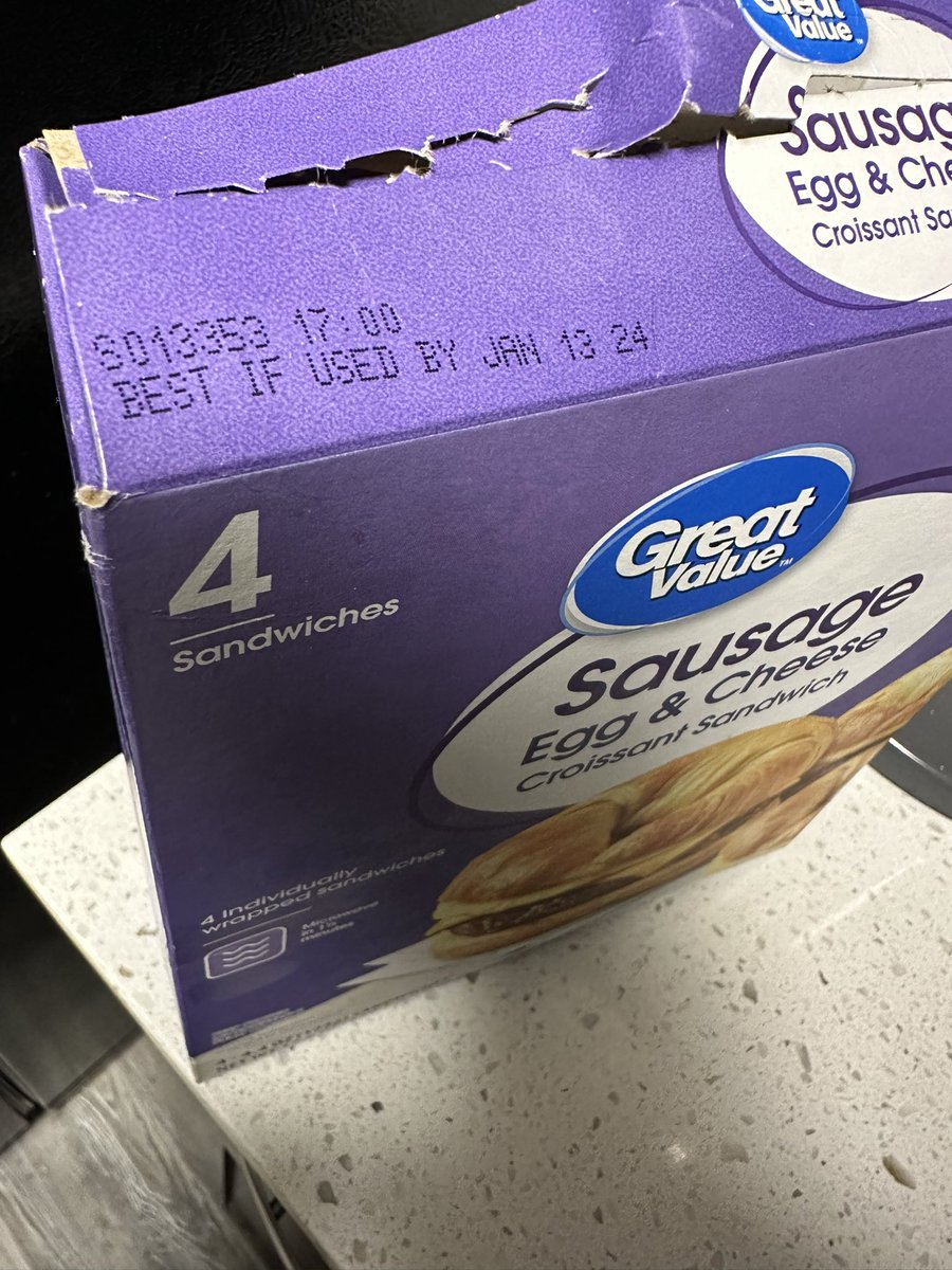 coolstory321's tweet photo. @walmarthelp got these and they tasted rotten 🤮 i spit it right out and almost vomited! I have had these mult. times before and had no issues. Also my delivery driver was amazing and they were still frozen so I’m trying to find who to email just to make sure batch isn’t bad https://t.co/Xv9D1Xe9DX