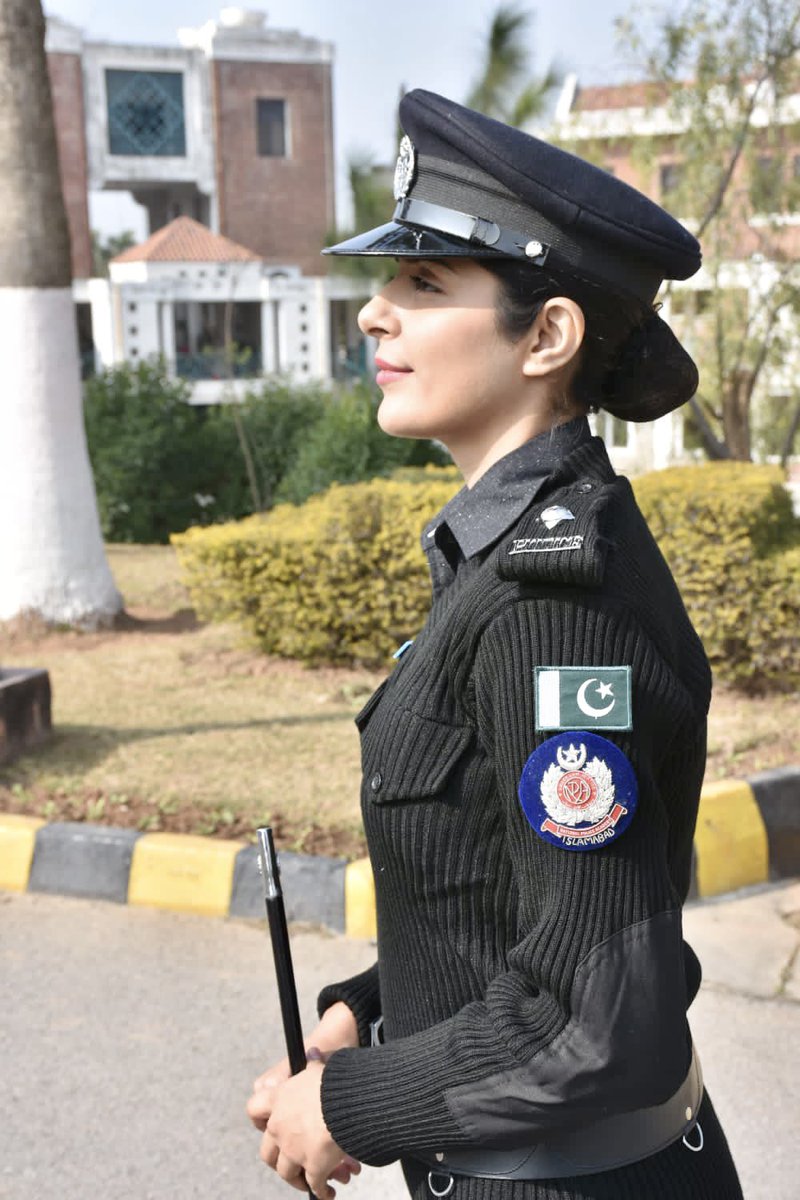 No nation can rise to the height of glory unless your women are side by side with you~Muhammad Ali Jinnah. 
#womeninpolice #Sindhpolice