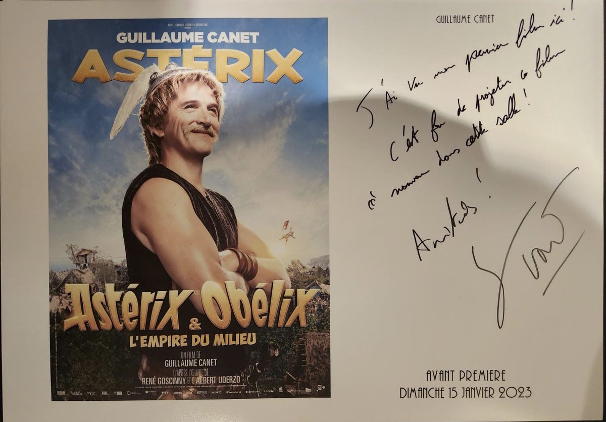 RexStudiosParis's tweet photo. Encore une nouvelle magnifique série d’autographes pour le #RexStudios.
Rarement nous avons reçu autant d’amour et d’aussi beaux messages de la part d’un casting !
Merci à eux de nous avoir fait rêver durant cette avant-première au #GrandRex. 🙏🏻 https://t.co/aza1nNCU44