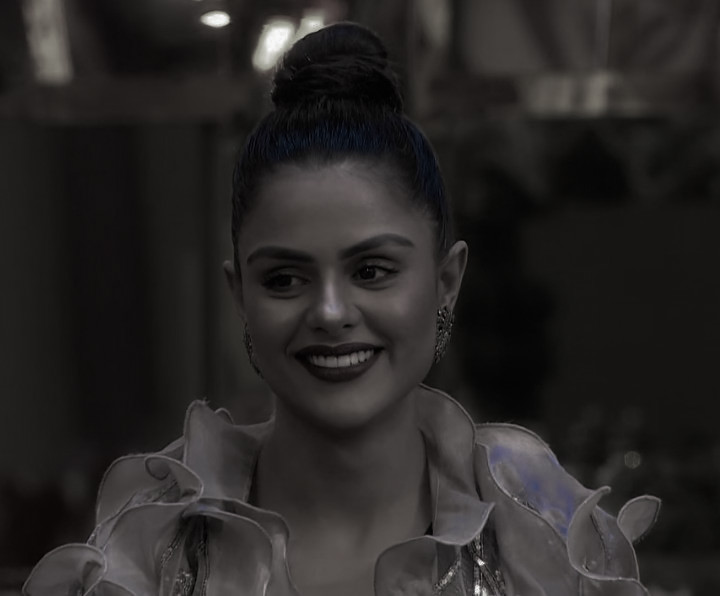 Tamema_mehjabin's tweet photo. Rt if you agree!

MOST LOVED CONTESTANT PRIYANKA

SHAME ON FARAH KHAN https://t.co/RThLwetbwx
