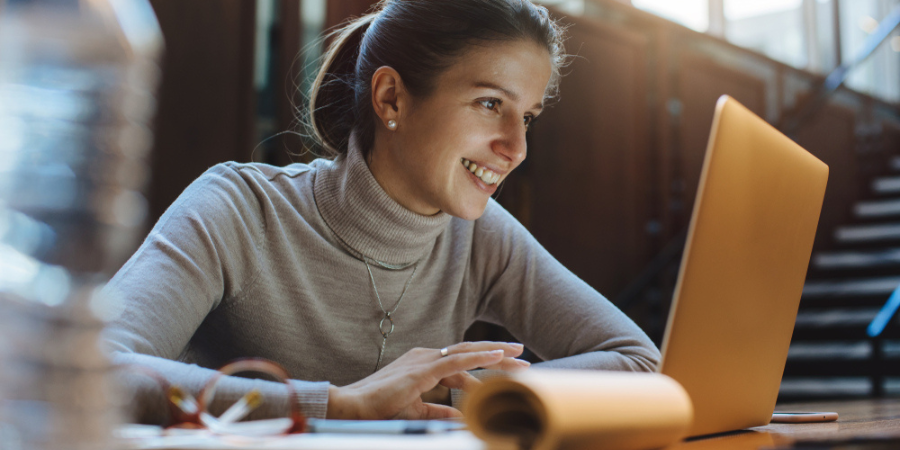 lesleywriter's tweet image. You’ll get much further with a press release by selecting a handful of publications that you know your target audience read and getting to know what kind of material these journals or magazines publish.

insidenews.co.uk/make-your-edit…

#gettingpublished #printmedia #broadcastmedia #PR