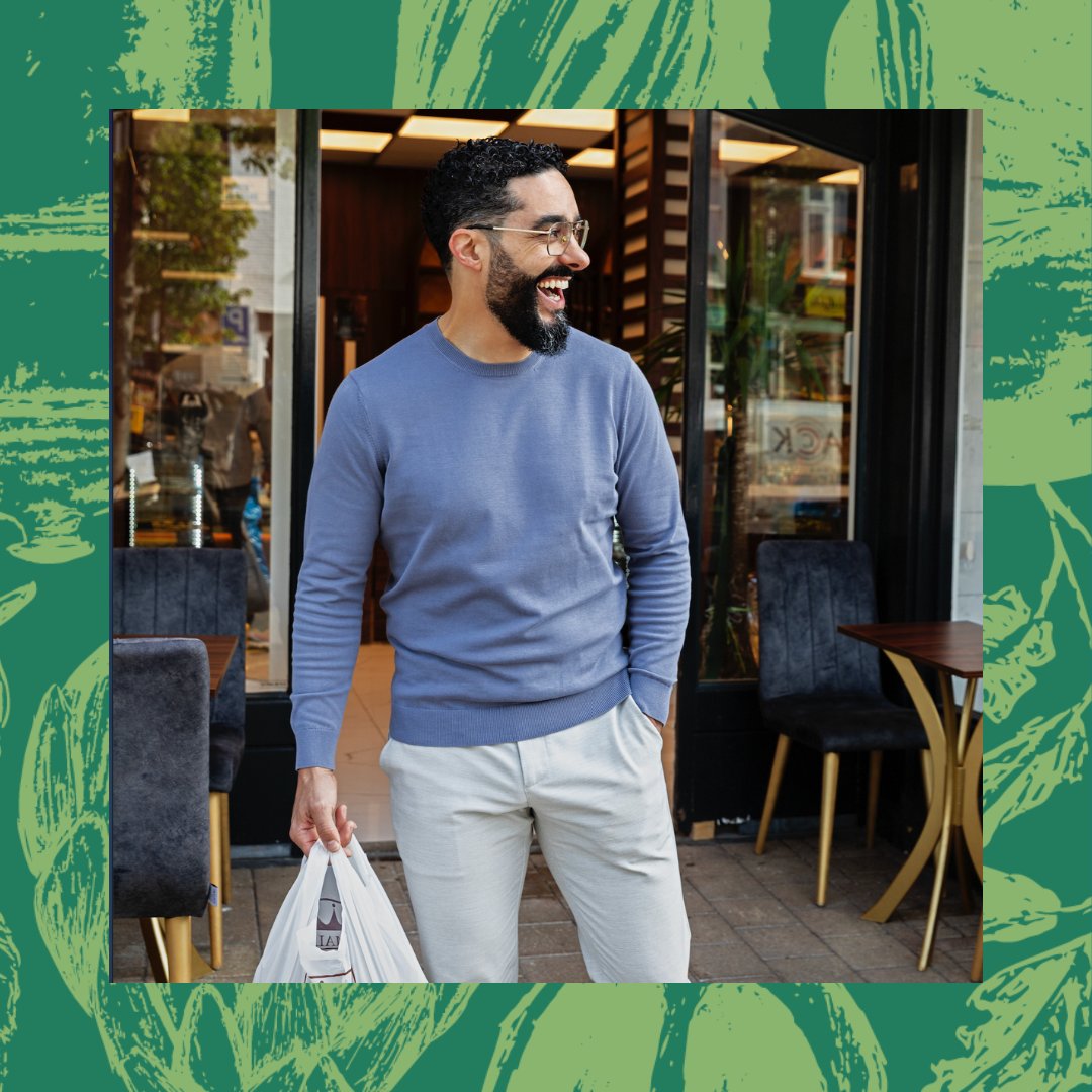 Wie doet de boodschappen vandaag? Ik! Je zou het misschien niet denken, maar zo vaak ben ik niet in de supermarkt te vinden. Als chef bestel ik het meeste, simpelweg omdat het grote hoeveelheden zijn. Maar vandaag liet ik mezelf verleiden door wat gebakjes, voor de gemakjes.