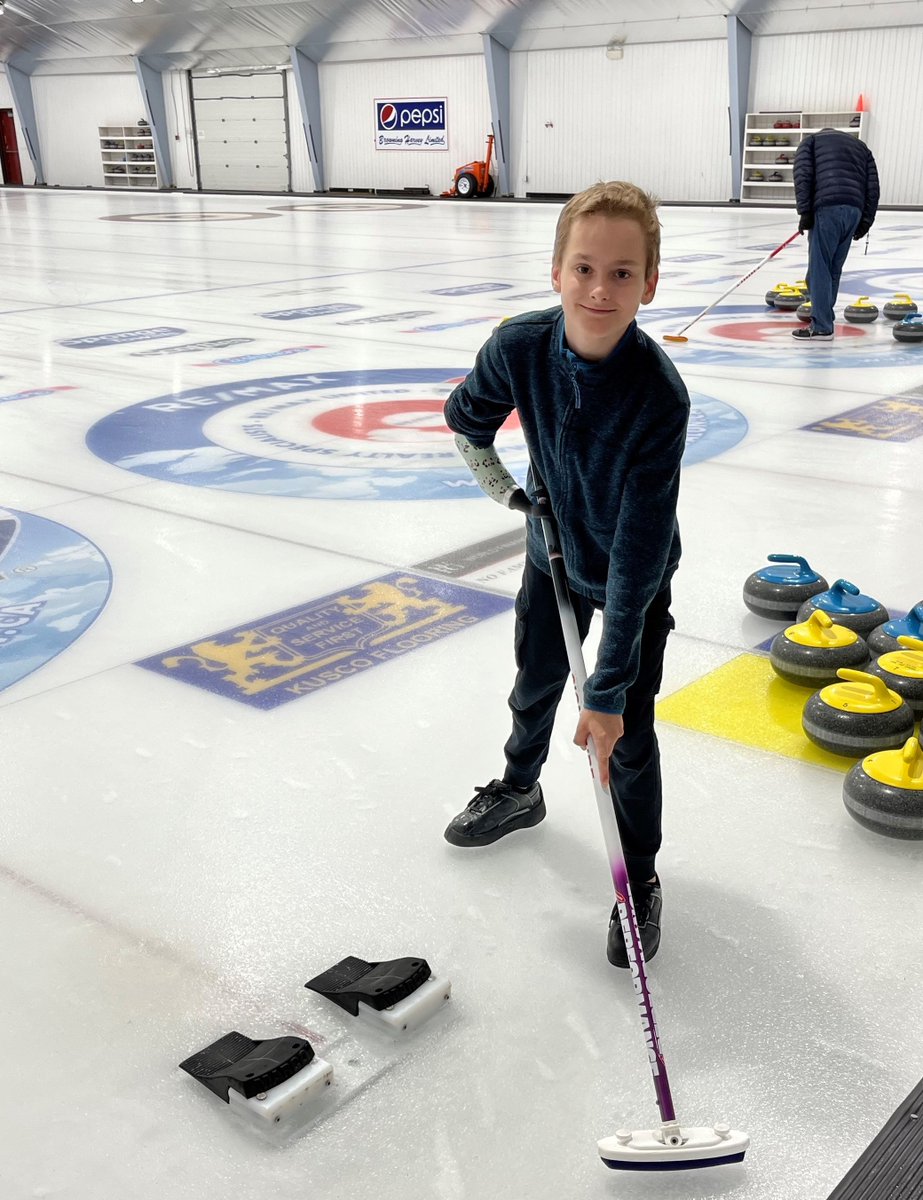 Key Tag Alert 📫 | Households in Newfoundland &amp; Labrador and Prince Edward Island will soon receive 2023 key tags in the mail! Thanks to your support, we can help young amputees achieve their goals – like Kirill, who was fitted with a device to help hold onto a curling broom.